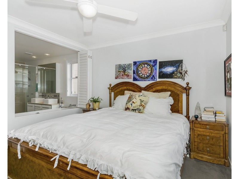 16/3030 The Boulevard, Carrara QLD 4211