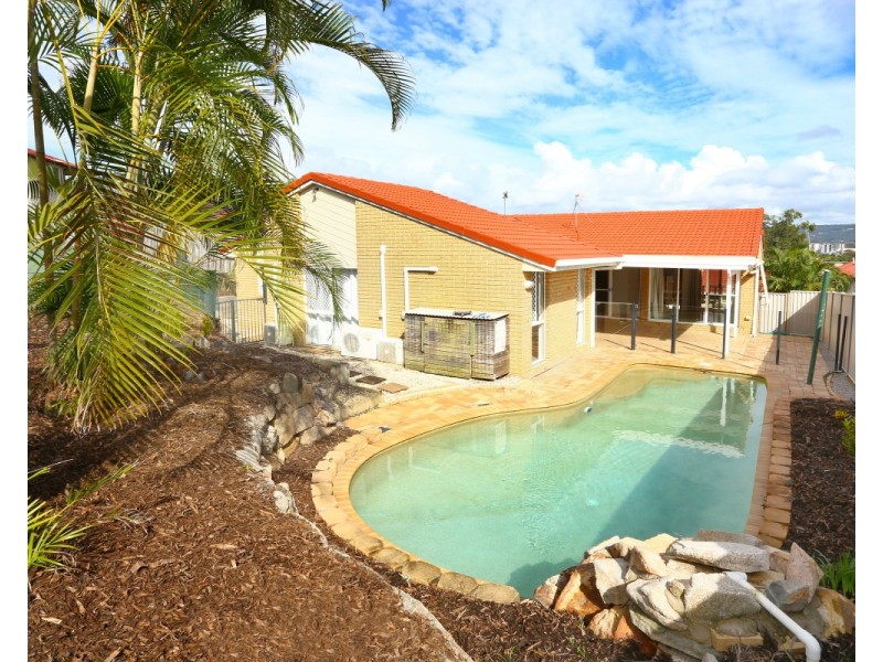 11 Kilburn Street, Robina QLD 4226