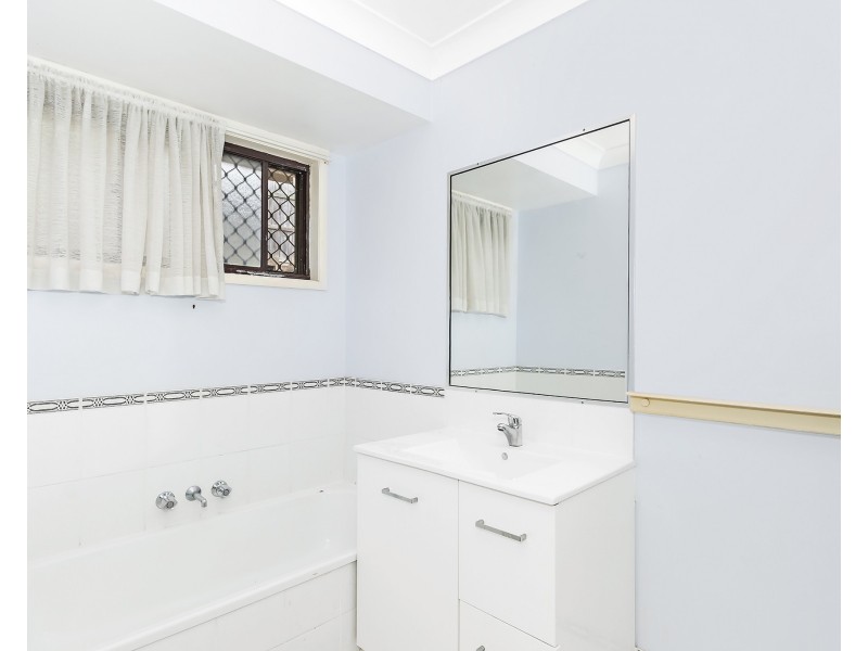 22/1 Kentwood Drive, Robina QLD 4226