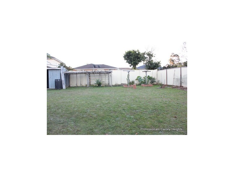 11 Fagan Place, Bonnyrigg NSW 2177
