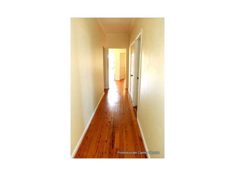 22 Grimson Crescent, Liverpool NSW 2170