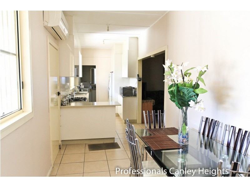 Cabramatta West NSW 2166