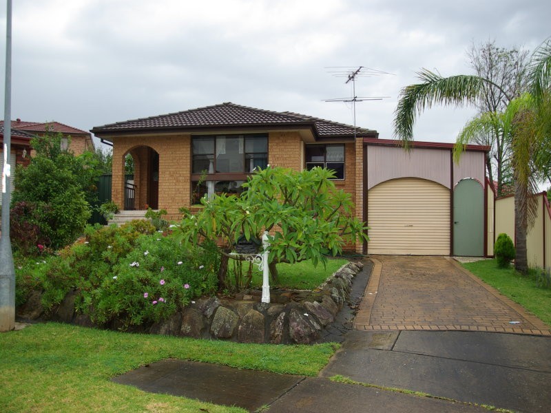 Edensor Park NSW 2176