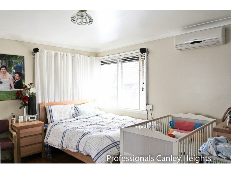 13 Cayley Place, Cabramatta West NSW 2166