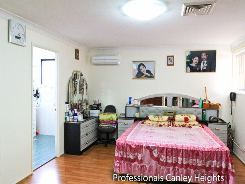 Fairfield East NSW 2165