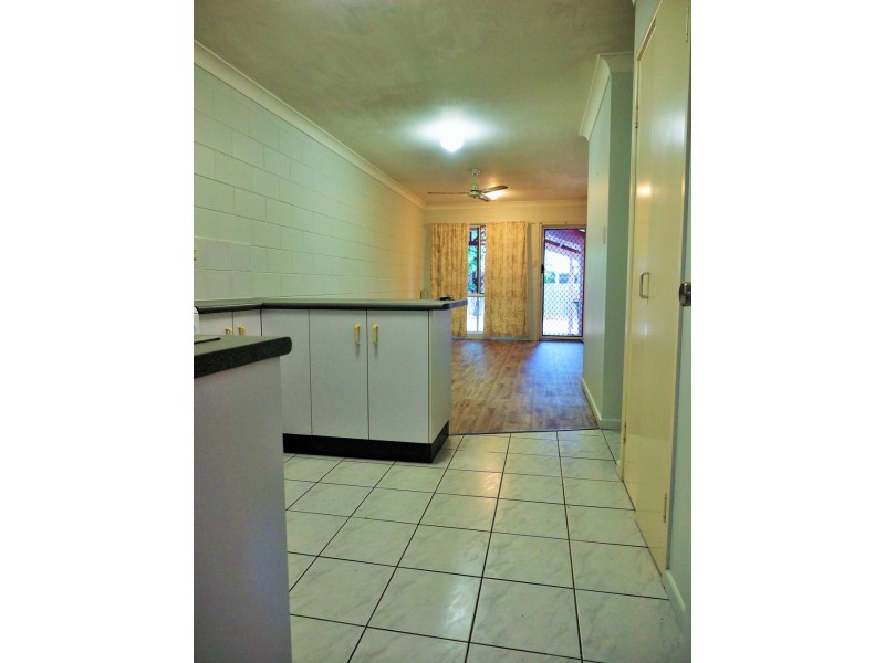 3/49 Ninth Avenue, Railway Estate QLD 4810