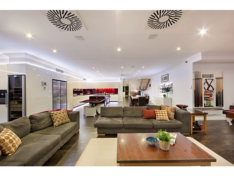 1 Escott Place, Annandale QLD 4814