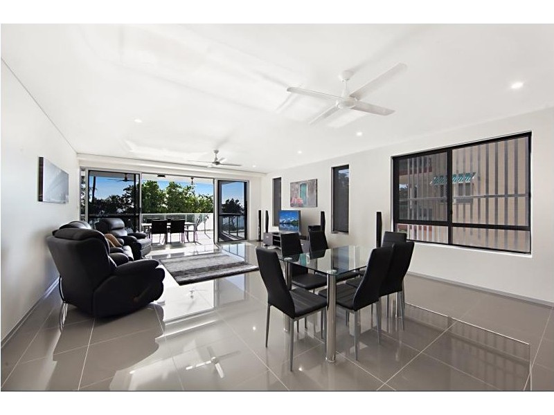 1/62 The Strand, North Ward QLD 4810
