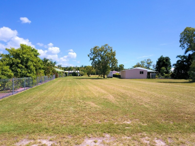 13 Medinah Court, Balgal Beach QLD 4816