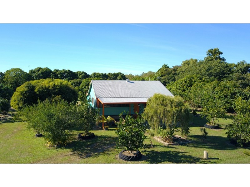 153 Balgal Beach Road, Balgal Beach QLD 4816