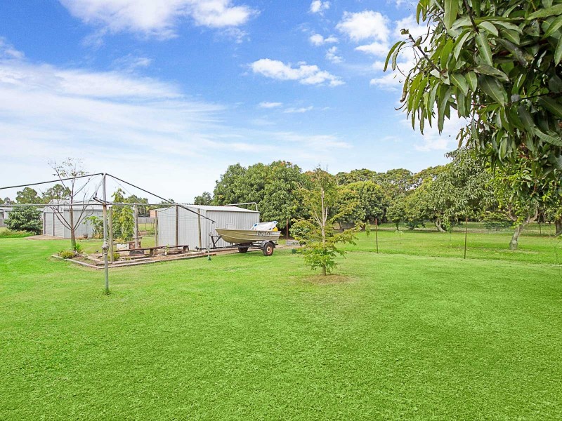 153 Balgal Beach Road, Balgal Beach QLD 4816