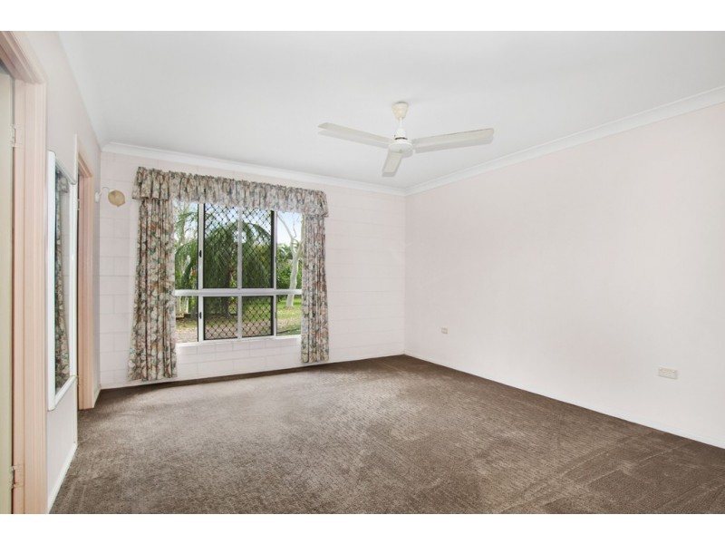 31 Borton Street, Balgal Beach QLD 4816