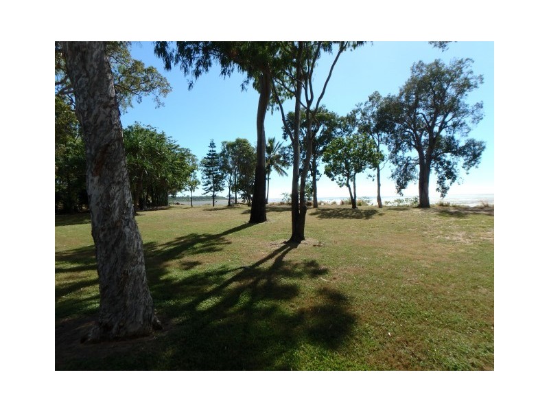 24 John Dory Street, Cungulla QLD 4816