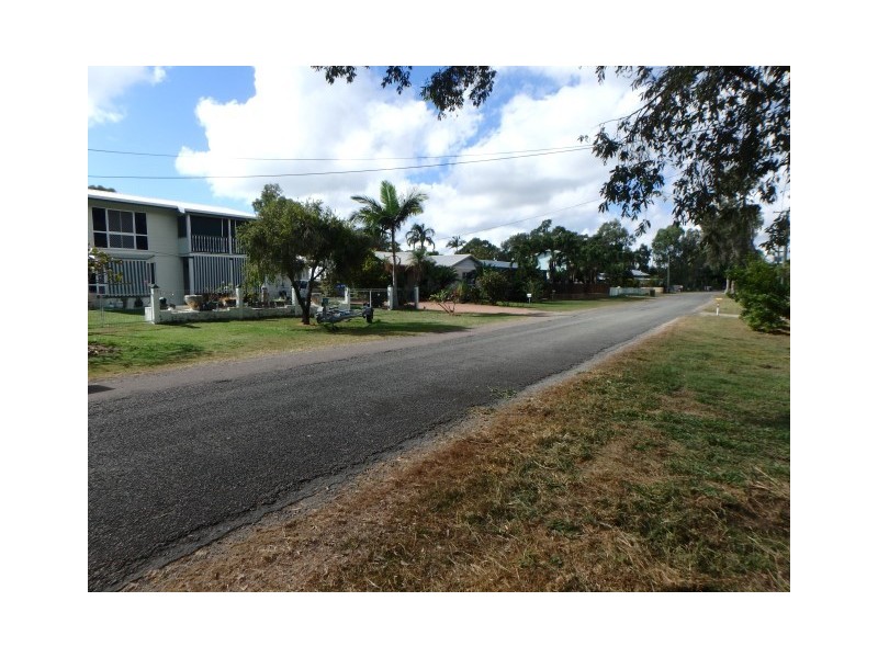 24 John Dory Street, Cungulla QLD 4816
