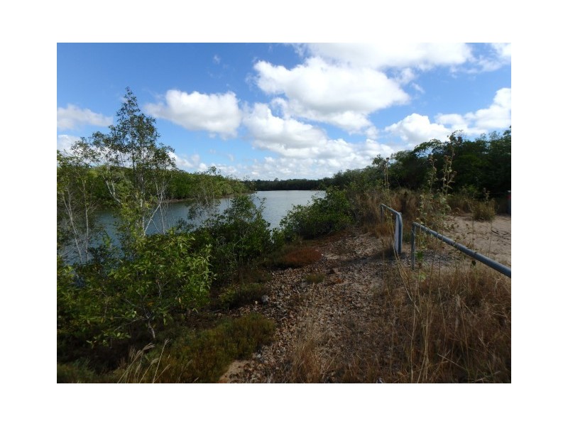 24 John Dory Street, Cungulla QLD 4816