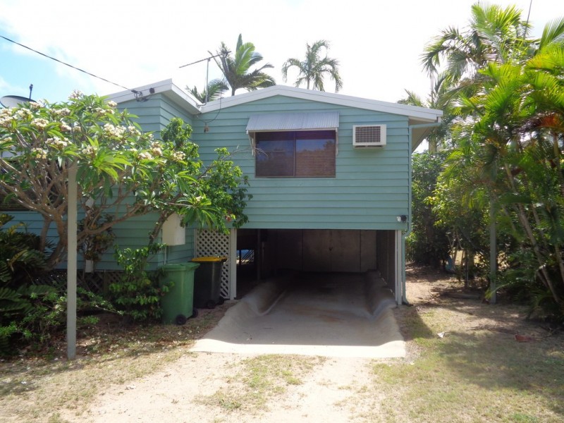 108 Sooning Street, Nelly Bay QLD 4819