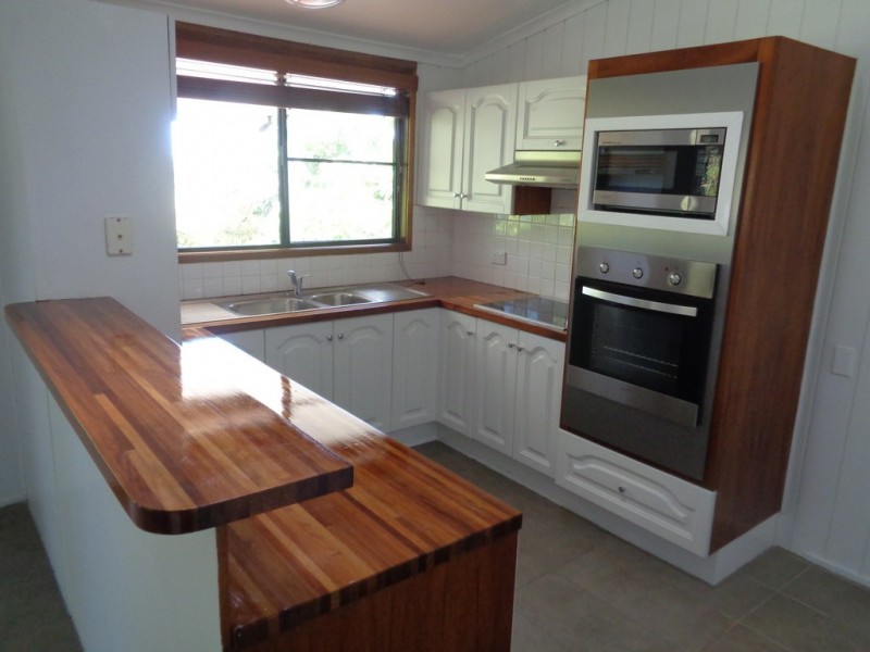 108 Sooning Street, Nelly Bay QLD 4819