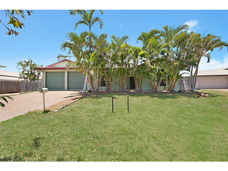 17 Riley Circuit, Kirwan QLD 4817