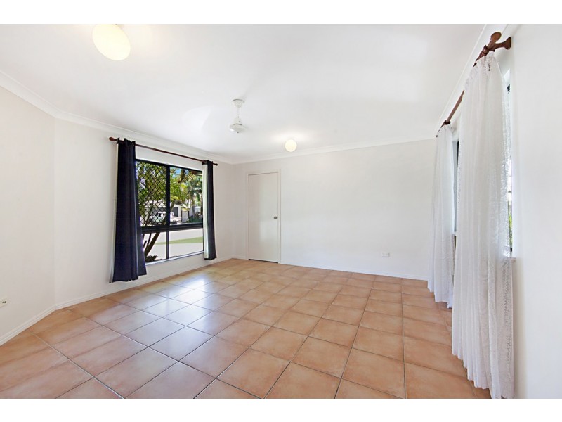 17 Riley Circuit, Kirwan QLD 4817