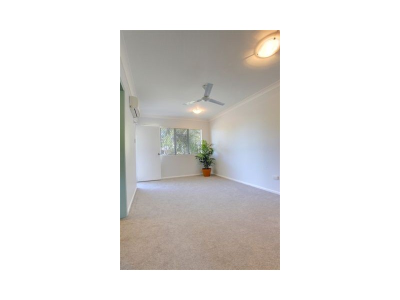 3/4 Stuart Street, North Ward QLD 4810