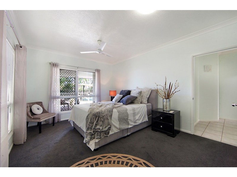 69 Overton Circuit, Kirwan QLD 4817