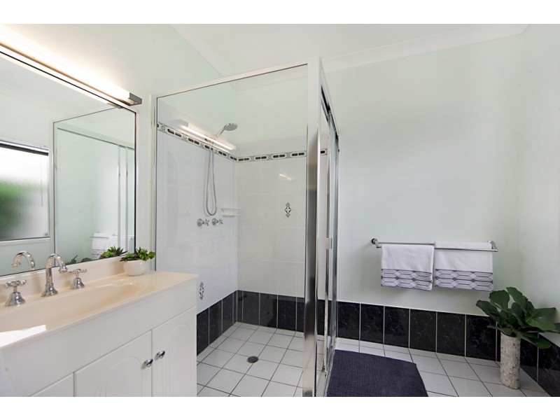 69 Overton Circuit, Kirwan QLD 4817