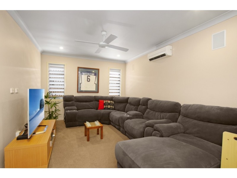 8 Saba Street, Burdell QLD 4818