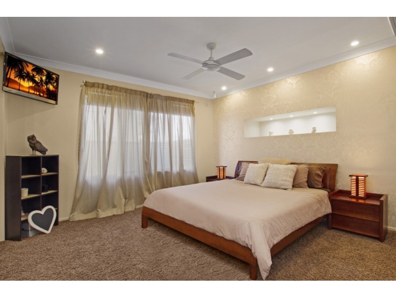 8 Saba Street, Burdell QLD 4818