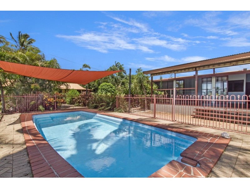 37 Esplanade, Balgal Beach QLD 4816