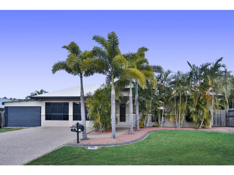 8 Bathurst Way, Mount Louisa QLD 4814