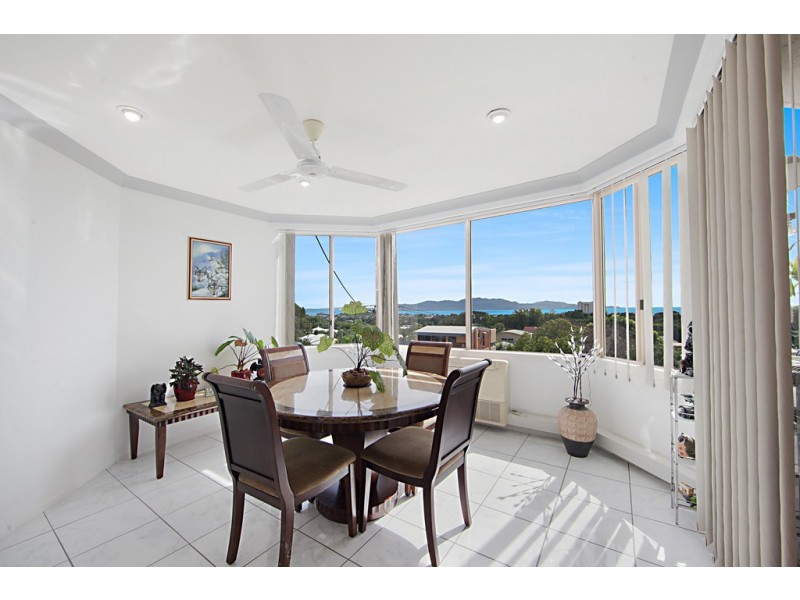 2/320 Stanley Street, North Ward QLD 4810