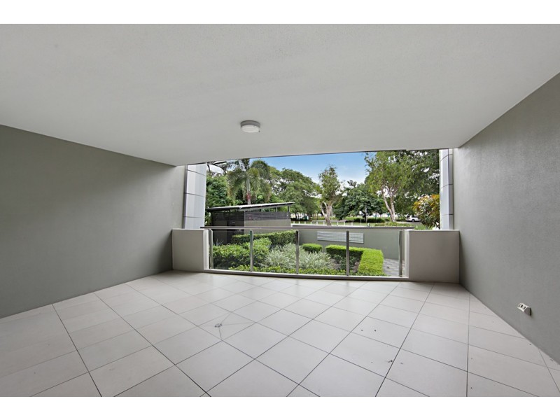 8/96-98 Mitchell Street, North Ward QLD 4810