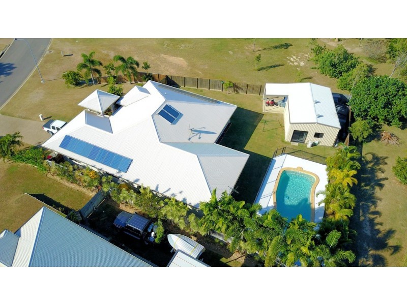 5 Britomart Street, Bushland Beach QLD 4818