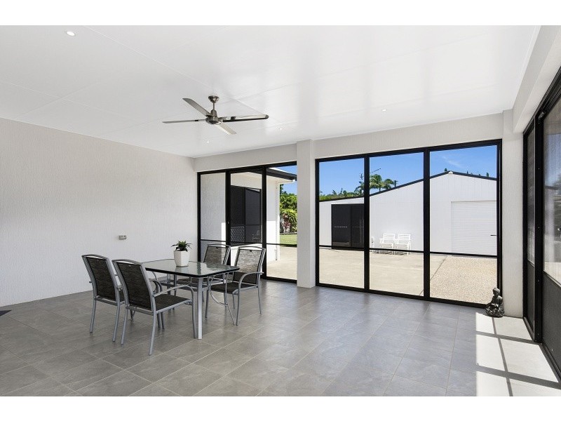 5 Tracey Street, Balgal Beach QLD 4816