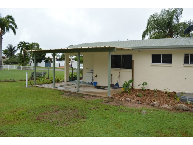 21 Borton Street, Balgal Beach QLD 4816