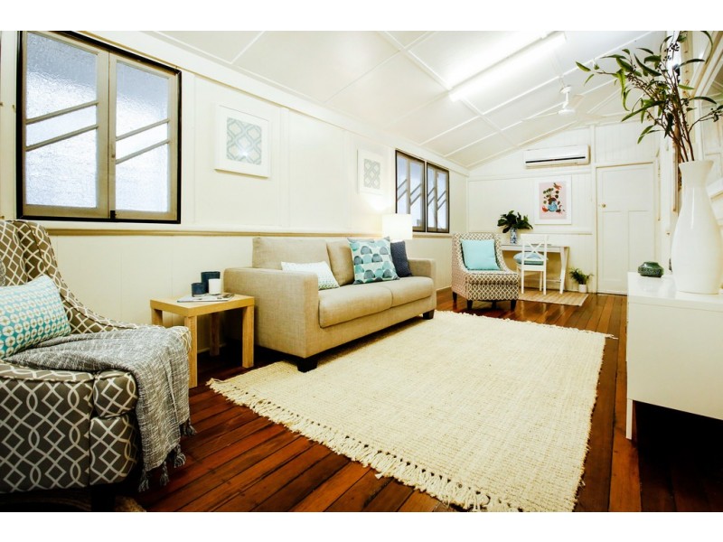 28 Sixth Avenue, South Townsville QLD 4810