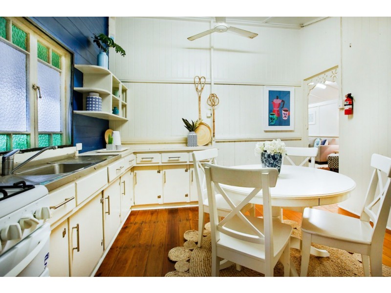 28 Sixth Avenue, South Townsville QLD 4810