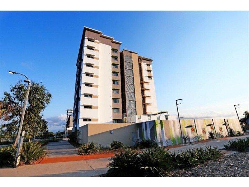 13/3 Kingsway Place, Townsville City QLD 4810