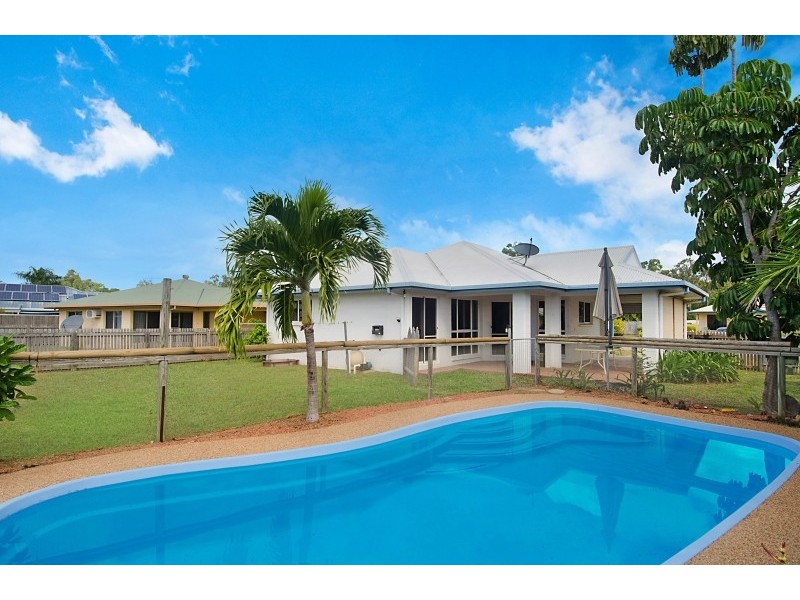 11 Kinnardy Street, Burdell QLD 4818