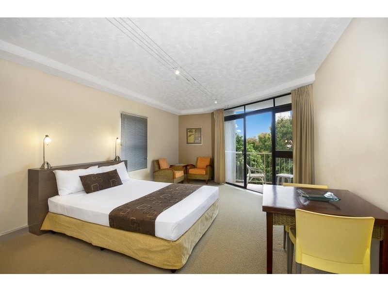 21/63-64 The Strand, North Ward QLD 4810