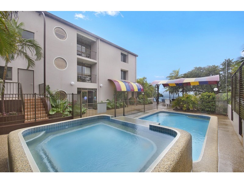 21/63-64 The Strand, North Ward QLD 4810