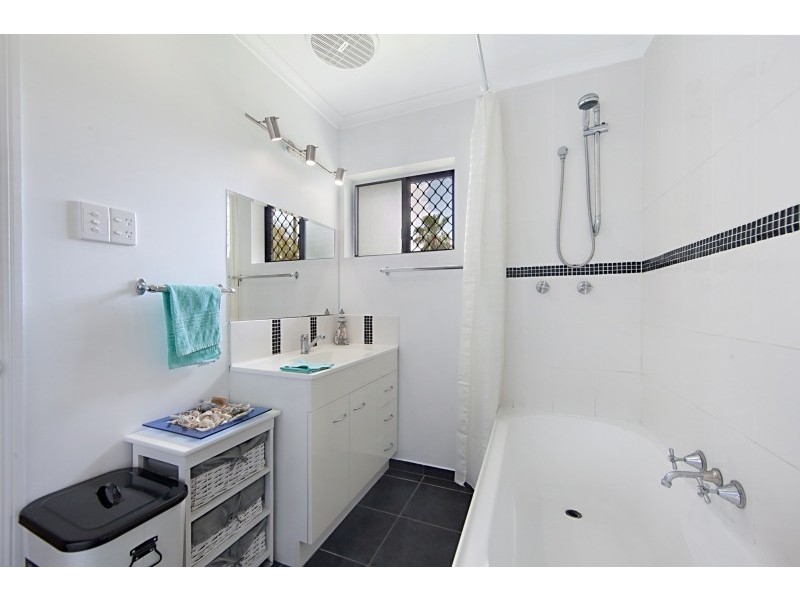 36 Newton Street, Wulguru QLD 4811