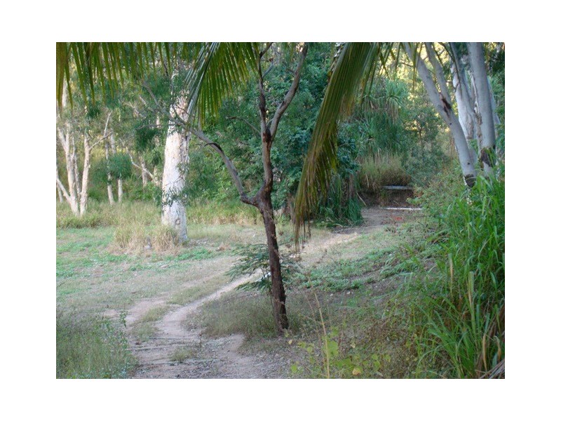 94 Mandalay Avenue, Magnetic Island QLD 4819