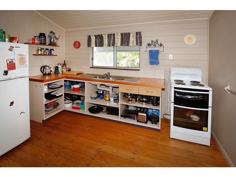 18 Garden Street, Mundingburra QLD 4812