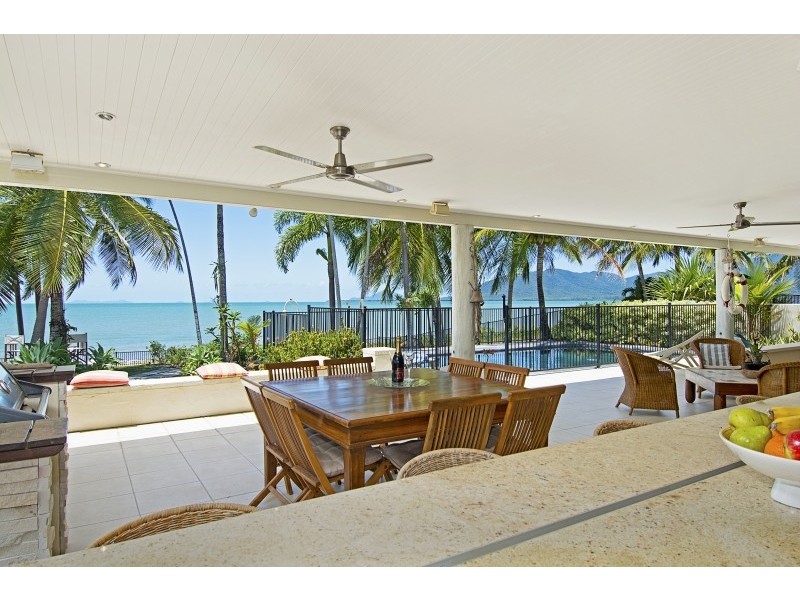 67 Keith Williams Drive, Cardwell QLD 4849