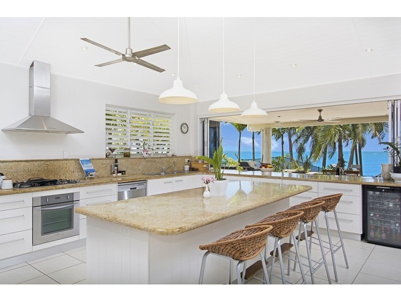 67 Keith Williams Drive, Cardwell QLD 4849