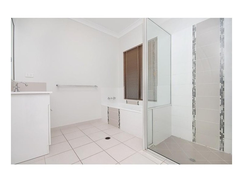 14 Klewarra Boulevard, Douglas QLD 4814