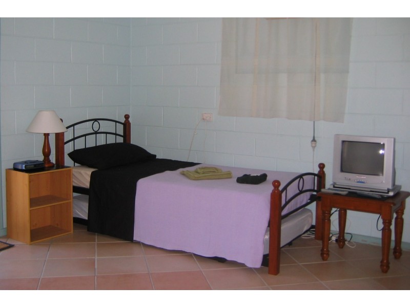 17 The Grove, Nelly Bay QLD 4819