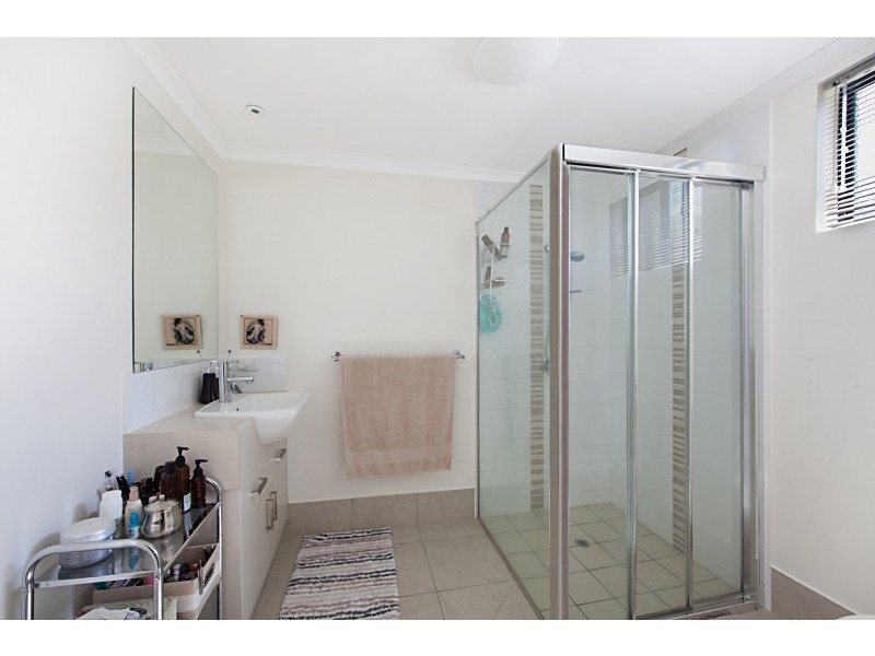 61/6-24 Henry Street, West End QLD 4810