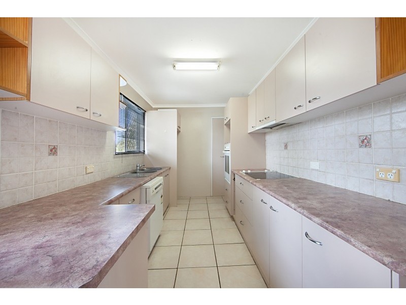 2 Bokirana Crescent, Kirwan QLD 4817